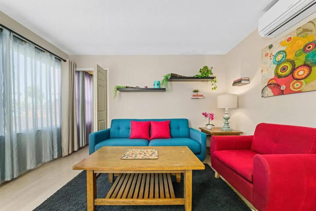 Cozy And Bright Centrally Located New 2Br Property! Inglewood Exterior photo
